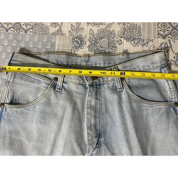Wrangler Men’s Vintage Straight Leg Jeans 32x34 Light Blue - Picture 11 of 15